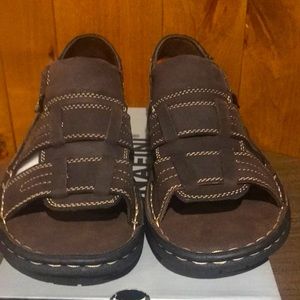-NIB Bonafini Brown Open Toe Sandals with Velcro Closure